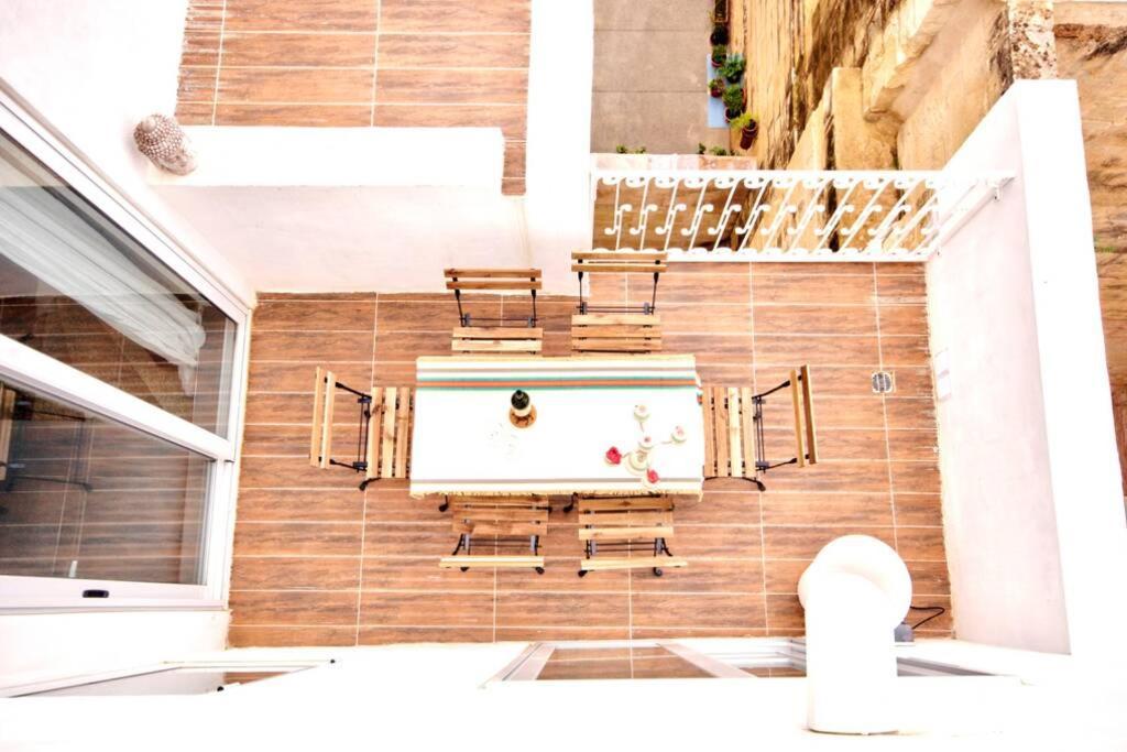 Valletta Art Penthouse With Seaview Exterior photo